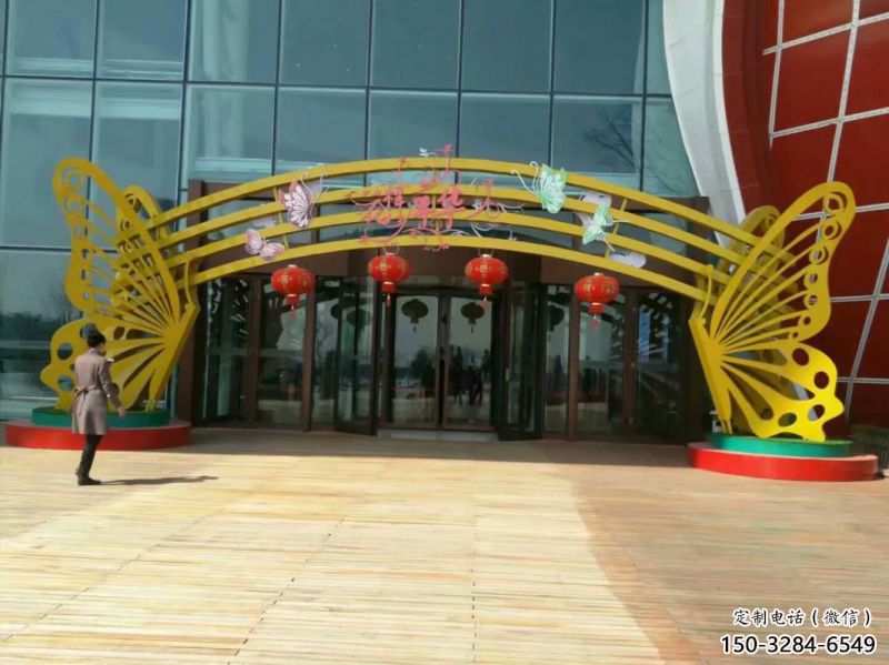 商洛蝴蝶拱門雕塑，鏤空烤漆效果，不銹鋼小區(qū)標(biāo)識(shí)雕塑