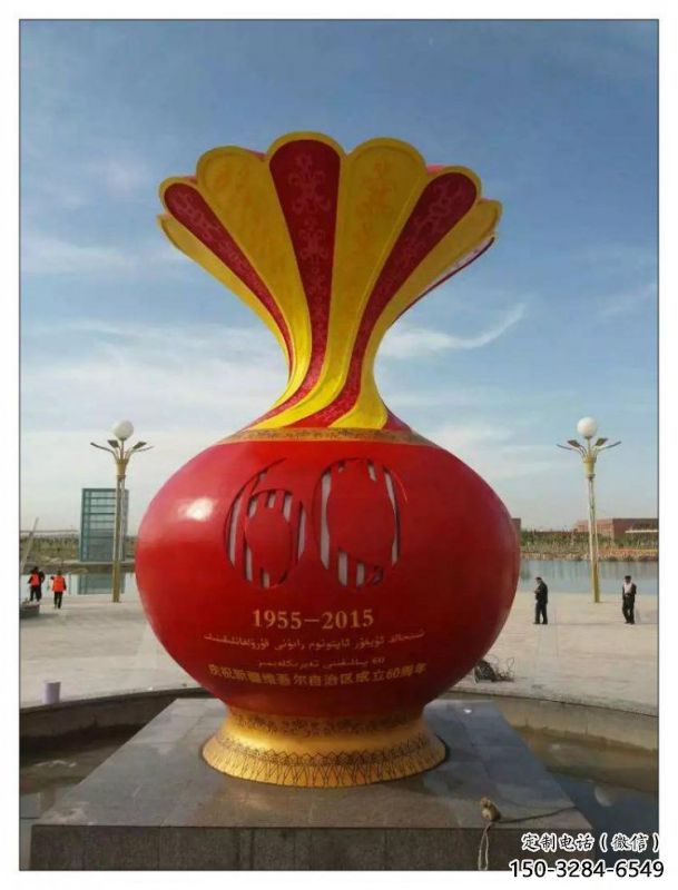 遂寧花瓶雕塑工廠選用，街道標(biāo)識，玻璃鋼花瓶雕塑批發(fā)