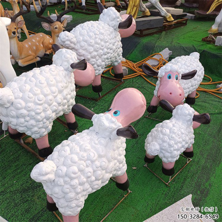 達(dá)州小區(qū)小羊雕塑，彩繪動物雕塑，抽象效果