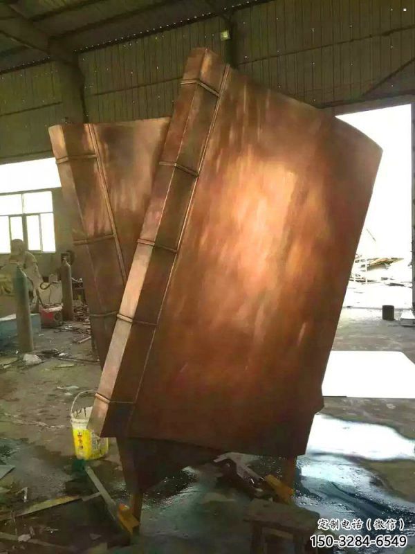 德宏鑄銅書籍供應(yīng)，街景小品，銅書籍雕塑廠家優(yōu)價